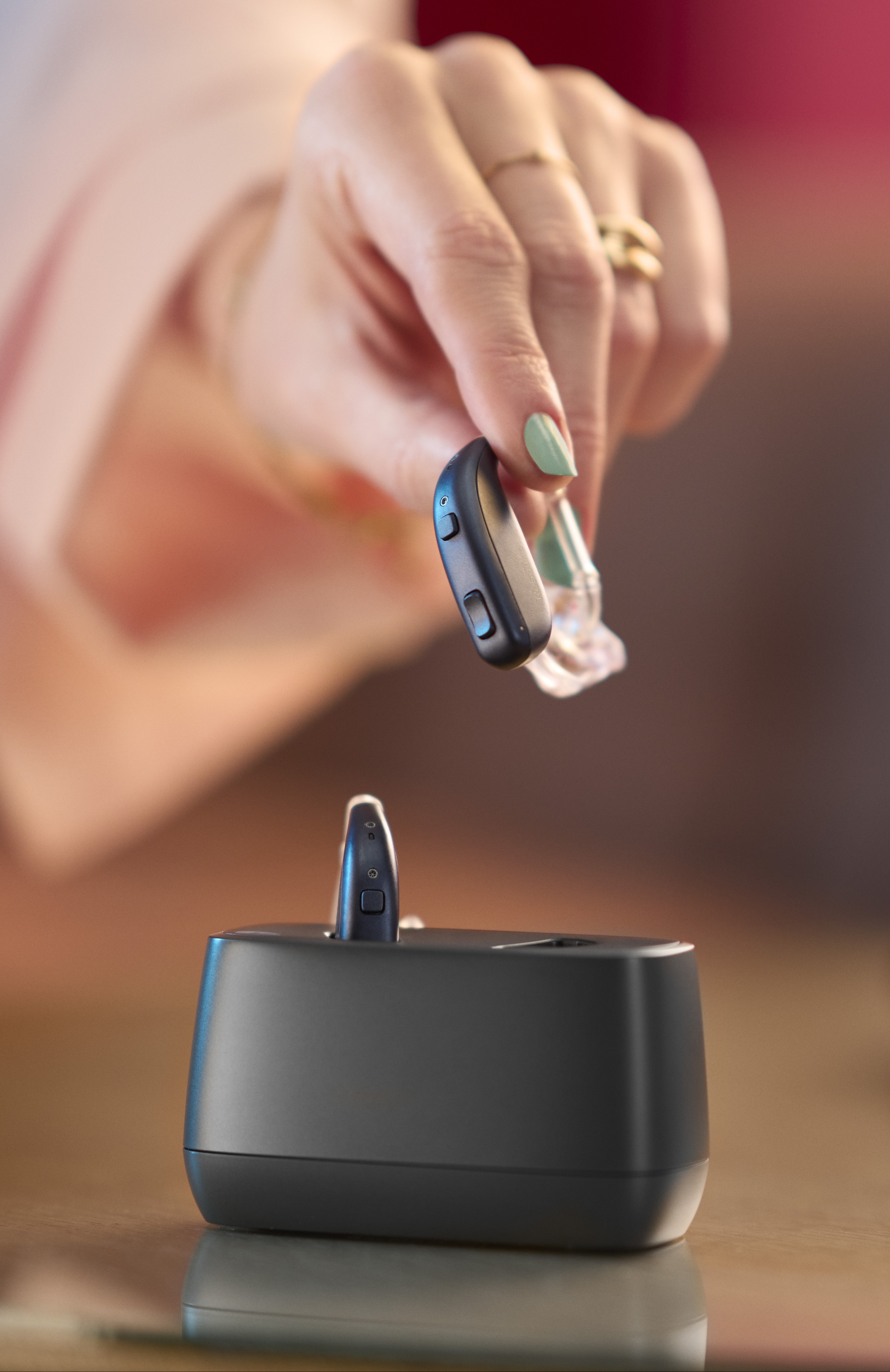 RS_EI_HOME_Charger_0097